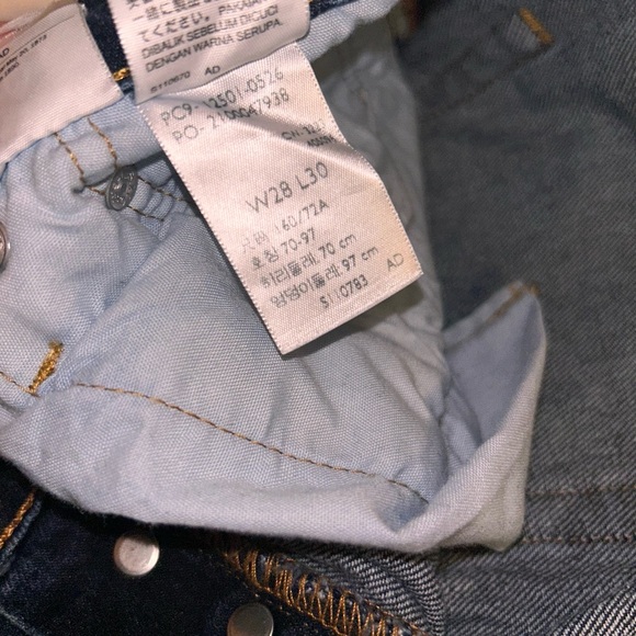 Levi's Women's 501 Original Fit Jeans - Picture 3 of 3